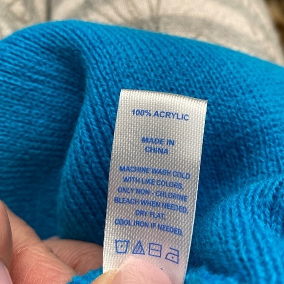 Port & Company Unisex Knit Cap. Soft stretchy warm eye/eyelash graphic blue/blk - Picture 4 of 4